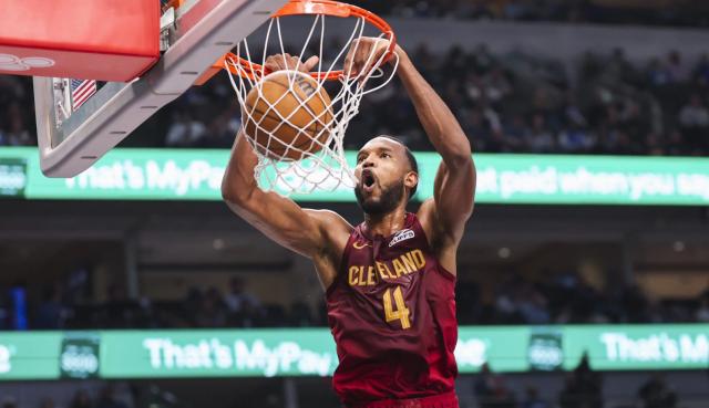 足球直播-4500万美元正在朝莫布利招手 骑士上限由他决定