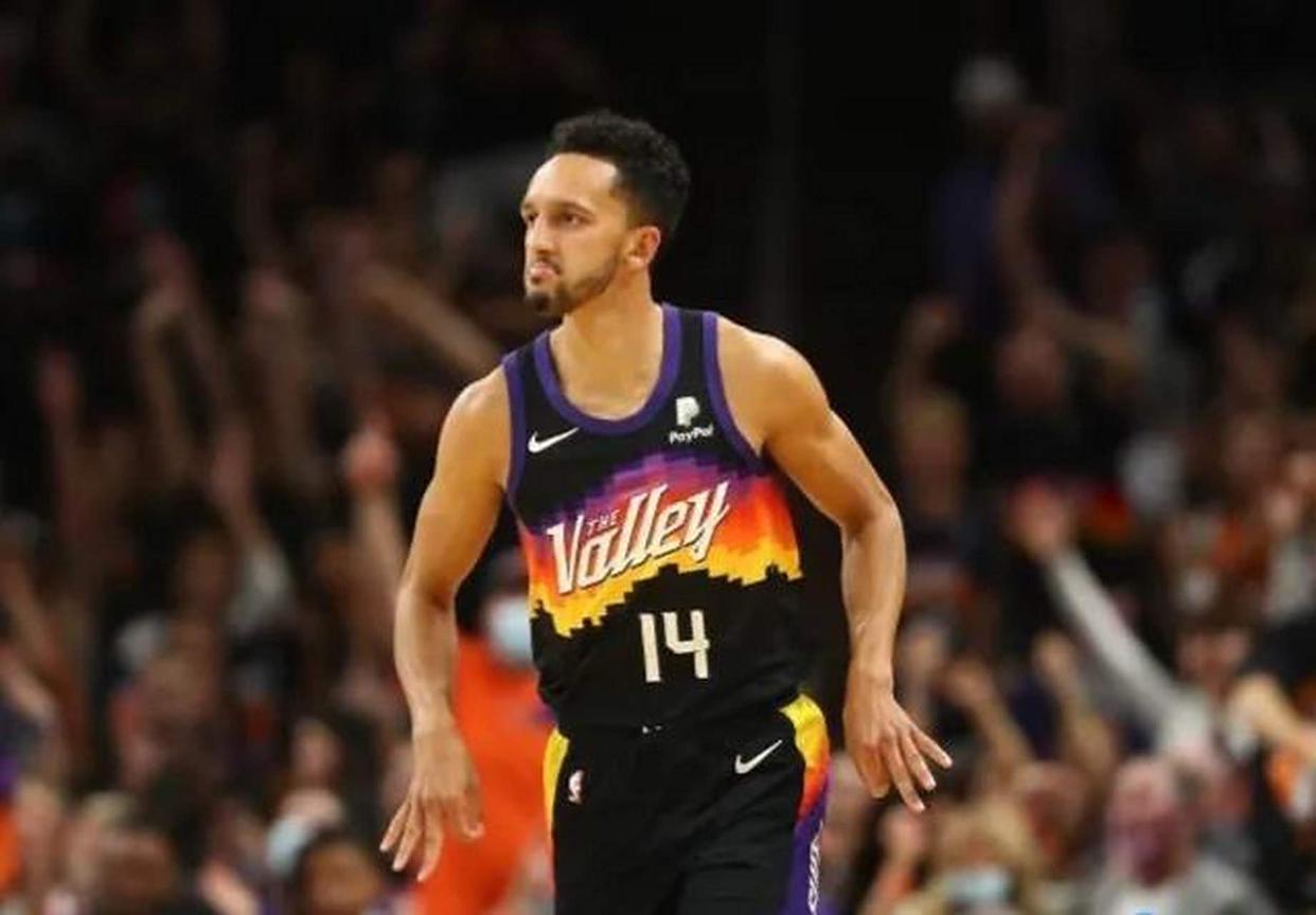 放弃西蒙斯、威少!尼克斯选择神射手,填补最后一个阵容名额