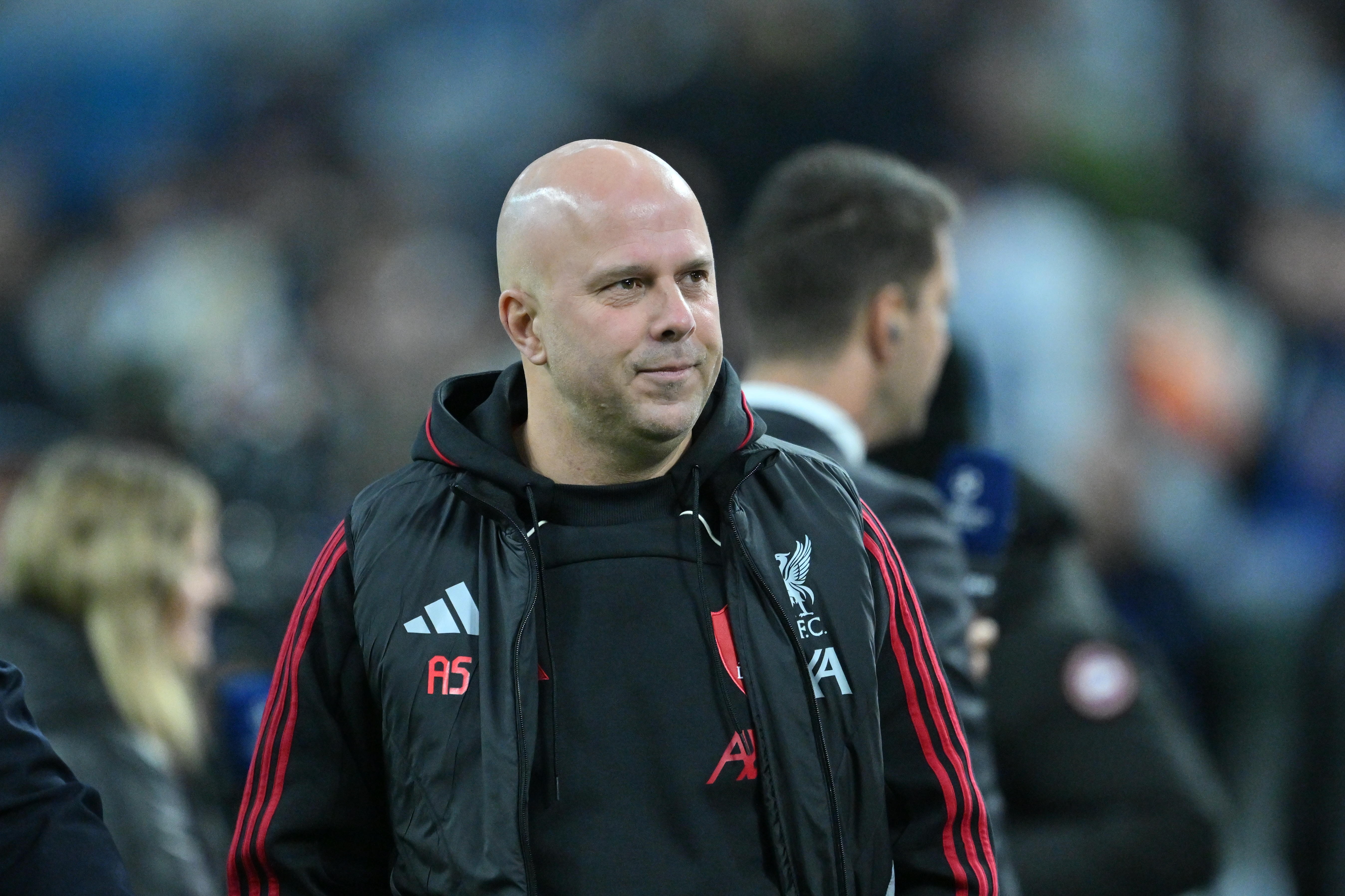 在线体育-TA:利物浦认为降低标准引进后卫没有意义,致力于投资年轻球员