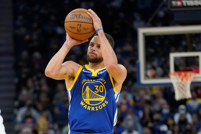 体育资讯-库里:我总决赛14次单场30+,乔丹:我23次,他:麻烦让一让|斯蒂芬·库里|科比·布莱恩特|投篮|FMVP|NBA_新浪体育_新浪新闻