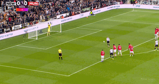 华体会体育在线-联赛11轮不败终结!曼联1-2遭十人纽卡绝杀,卡里克遭遇上任首败|纽卡斯尔|B费|拉姆塞|戈登|奥苏拉_新浪体育_新浪新闻