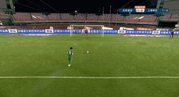 【中超】张玉宁双响 国安4比2申花赛区第3进争冠组