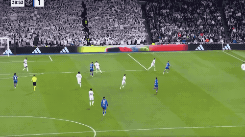 篮球直播-随着皇马0-1爆冷+巴萨笑纳！西甲最新积分榜:1-4名差13分马竞掉队